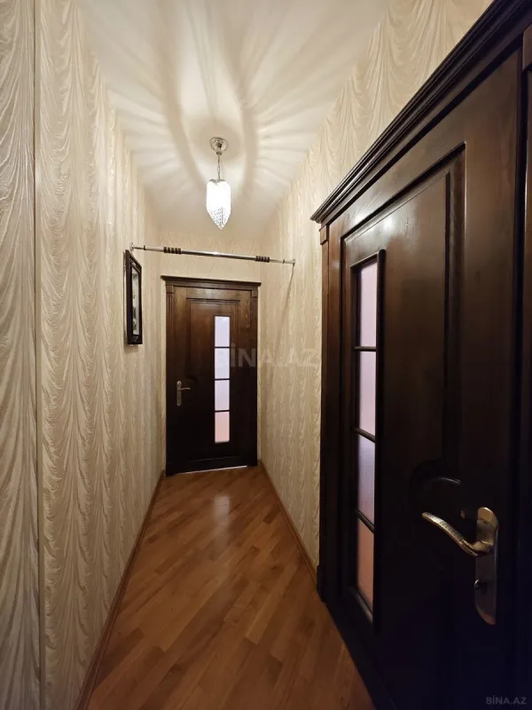 Satılır 3 otaqlı mənzil 114.9 m²