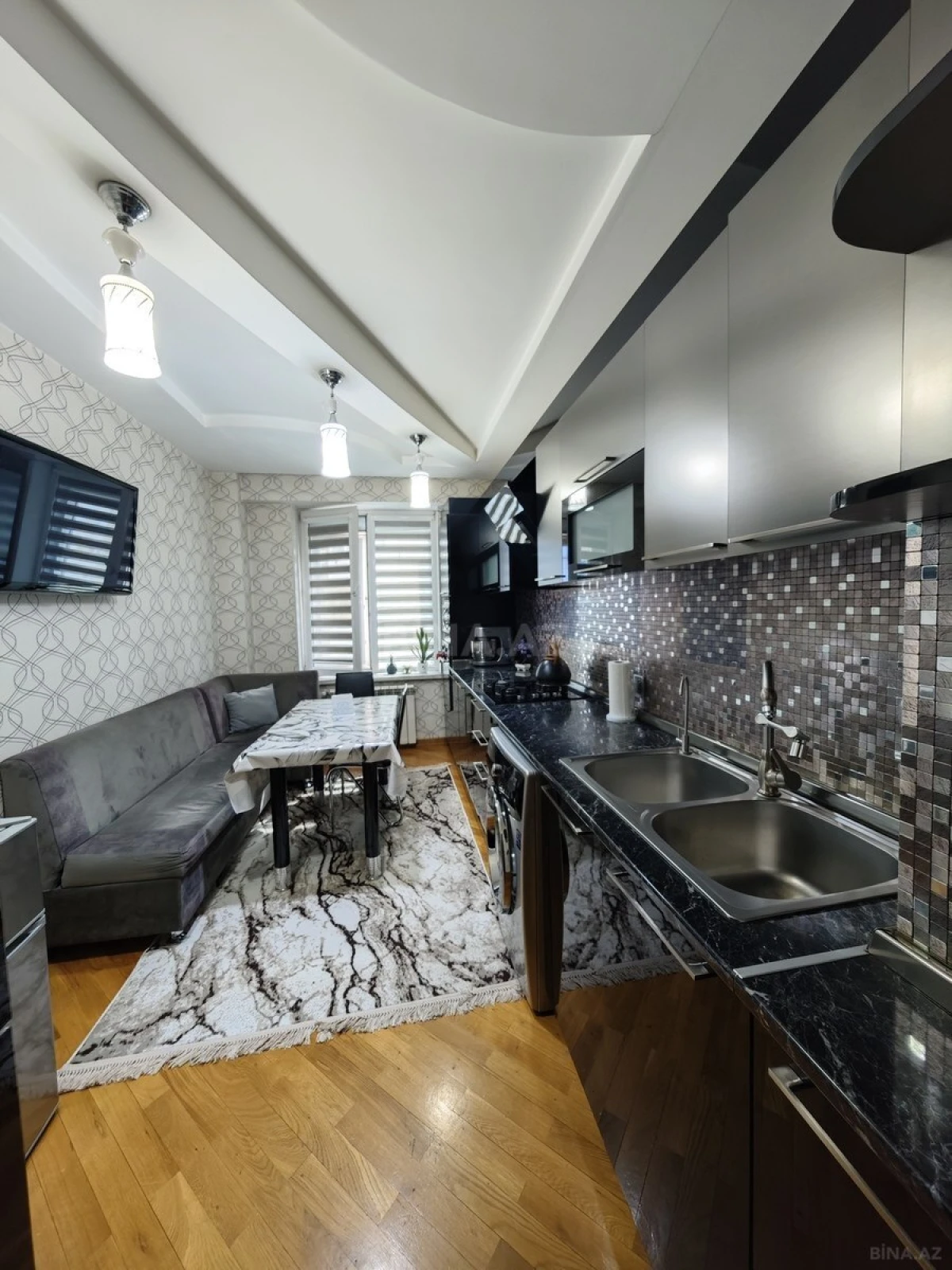 Satılır 3 otaqlı mənzil 114.9 m²