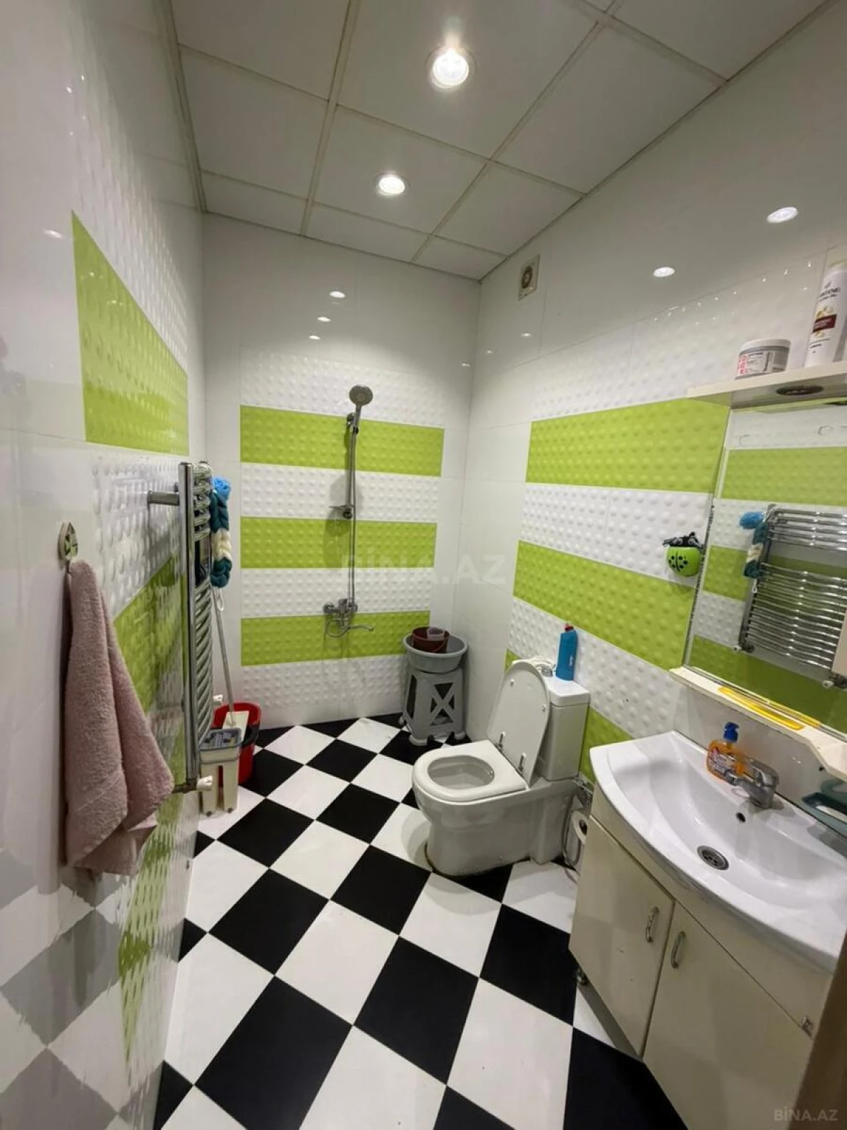 Satılır 2 otaqlı mənzil 62 m²