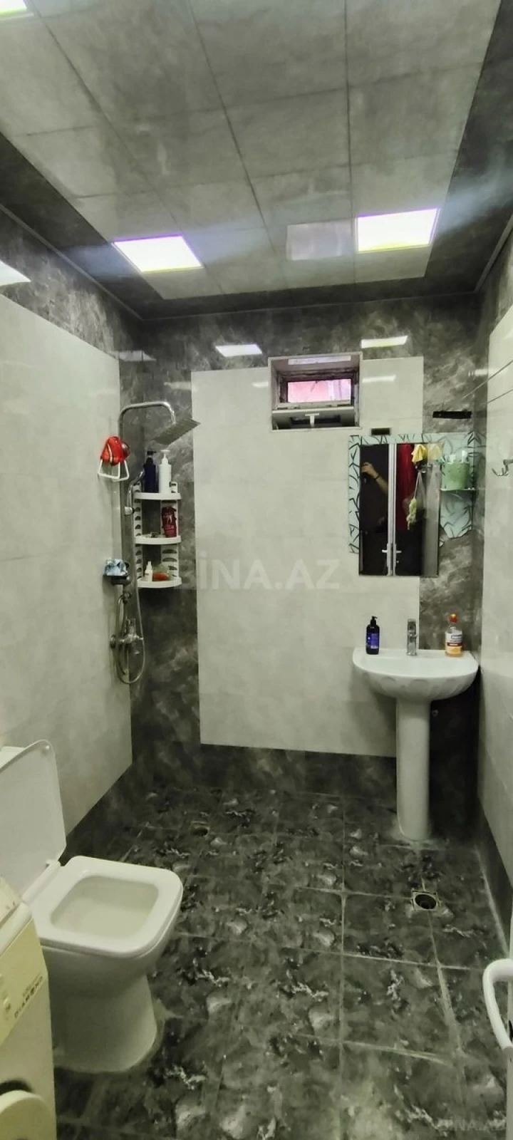 Satılır 3 otaqlı həyət evi 100 m²