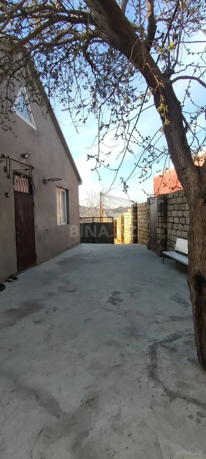 Satılır 3 otaqlı həyət evi 100 m²