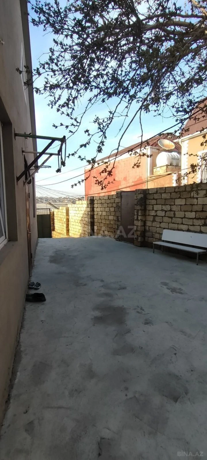 Satılır 3 otaqlı həyət evi 100 m²