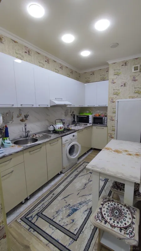 Satılır 3 otaqlı mənzil 67 m²