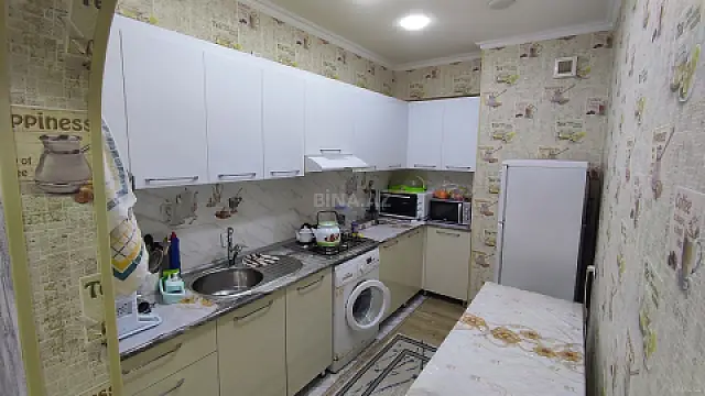 Satılır 3 otaqlı mənzil 67 m²