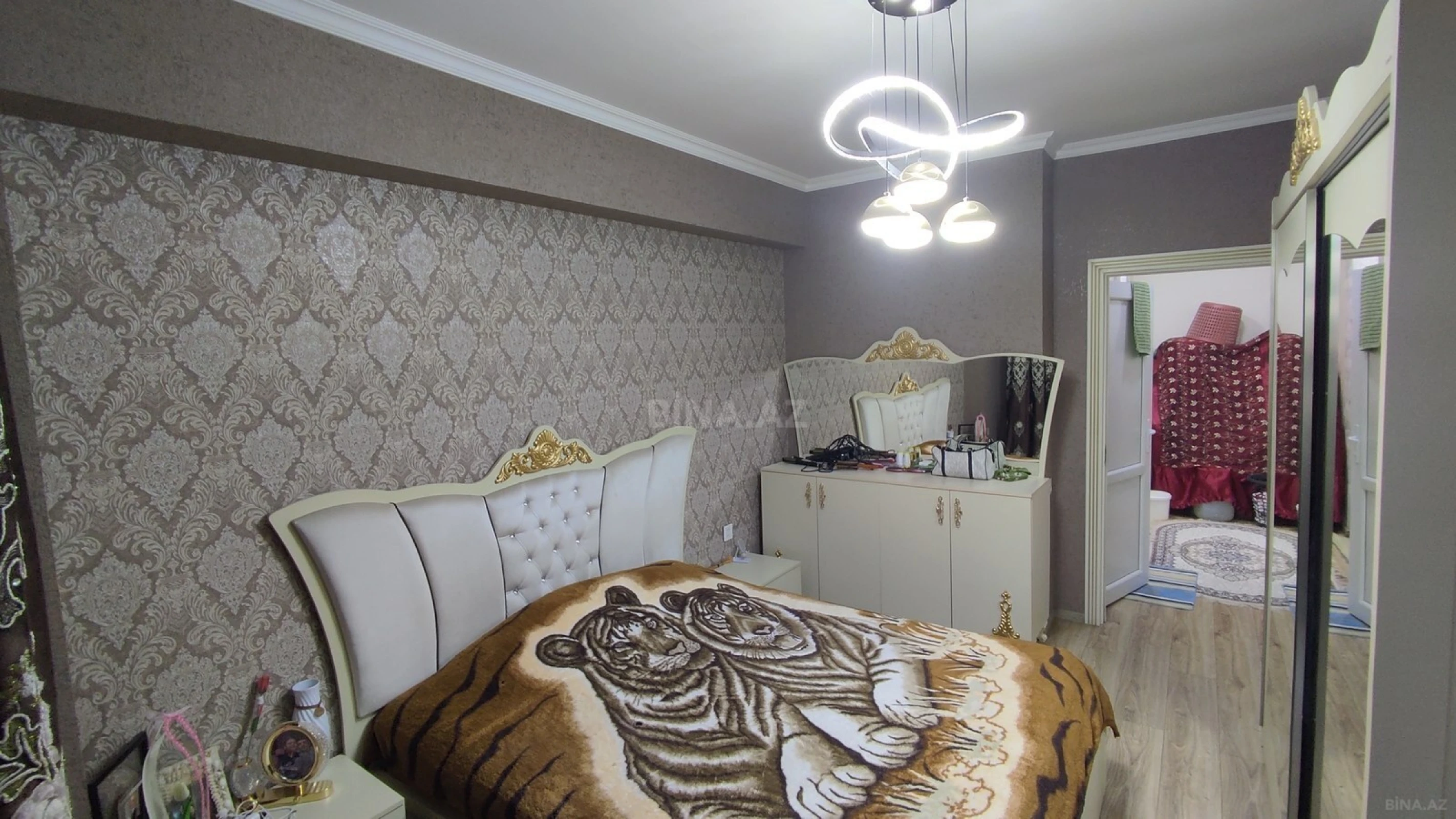 Satılır 3 otaqlı mənzil 67 m²