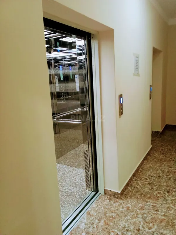 Satılır 2 otaqlı mənzil 70 m²