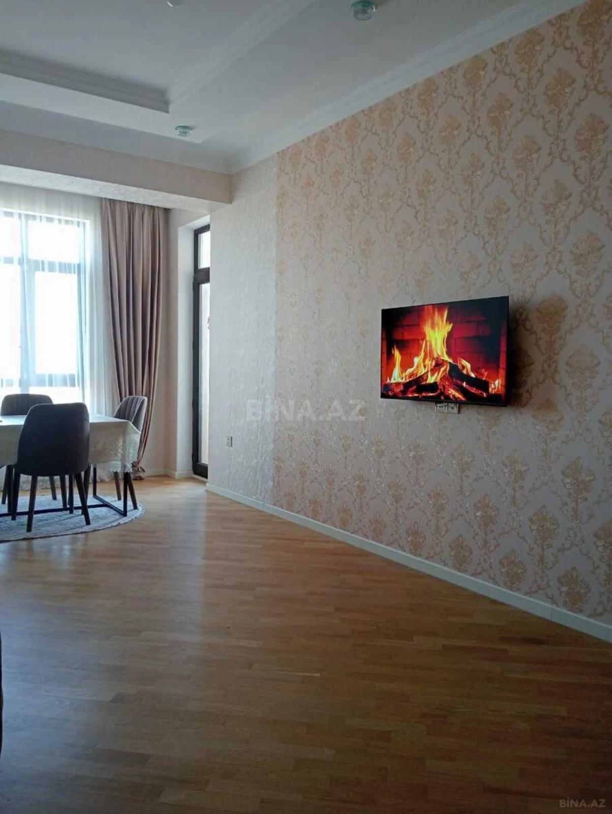 Satılır 2 otaqlı mənzil 70 m²