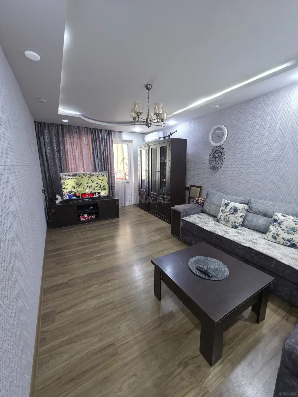 Satılır 3 otaqlı mənzil 70 m²
