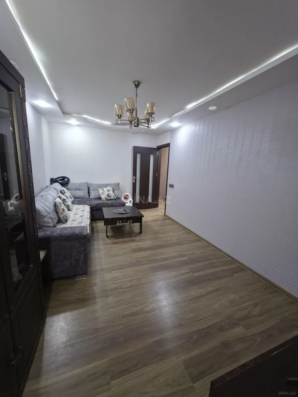 Satılır 3 otaqlı mənzil 70 m²