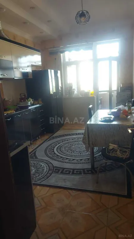 Kirayə verilir 3 otaqlı mənzil 105 m²