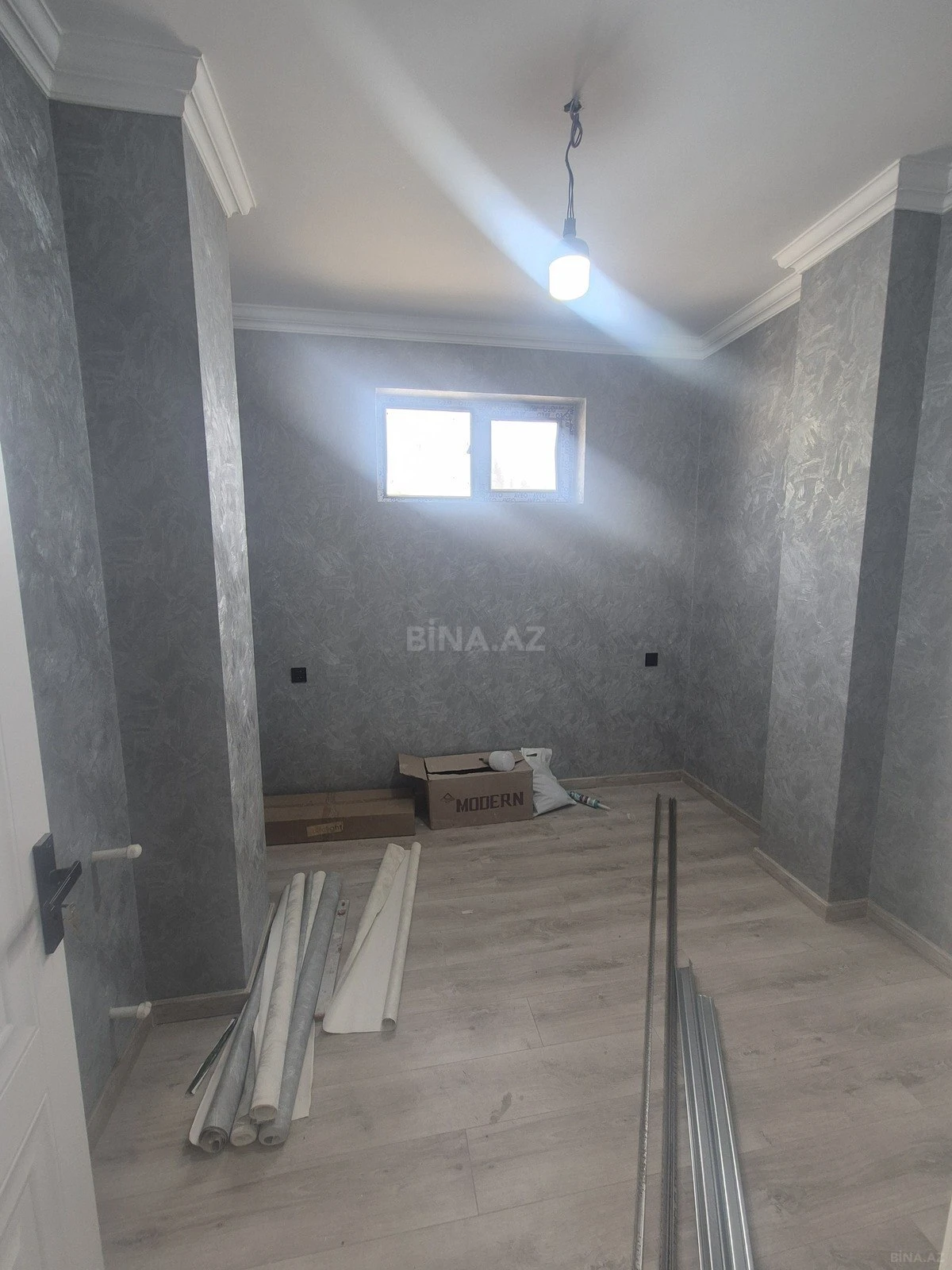 Satılır 2 otaqlı mənzil 57 m²