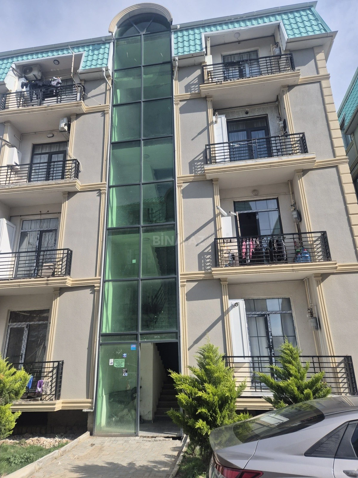 Satılır 2 otaqlı mənzil 57 m²