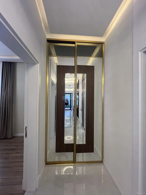 Satılır 4 otaqlı həyət evi 150 m²