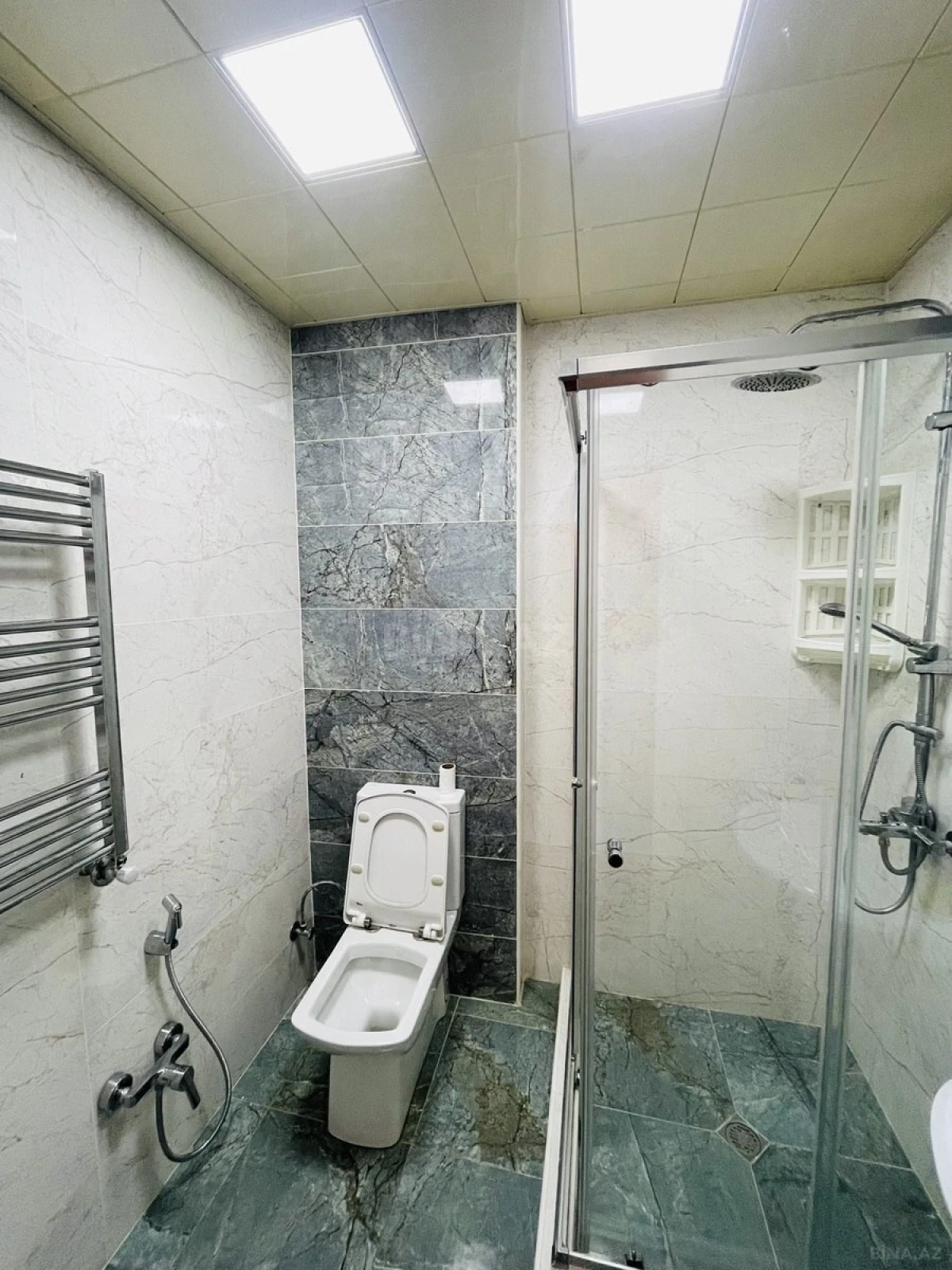 Kirayə verilir 2 otaqlı mənzil 60 m²