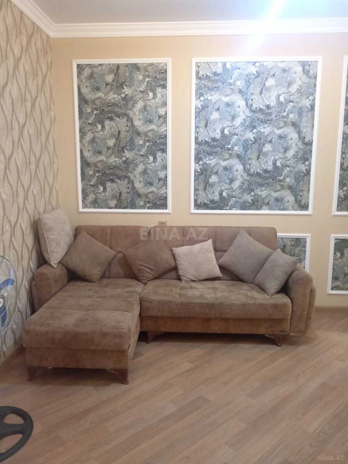 Kirayə verilir 2 otaqlı mənzil 45 m²