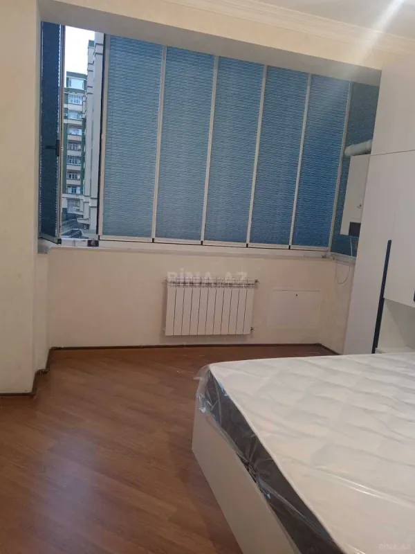 Kirayə verilir 2 otaqlı mənzil 45 m²