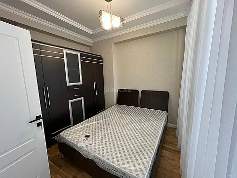 Kirayə verilir 2 otaqlı mənzil 80 m²