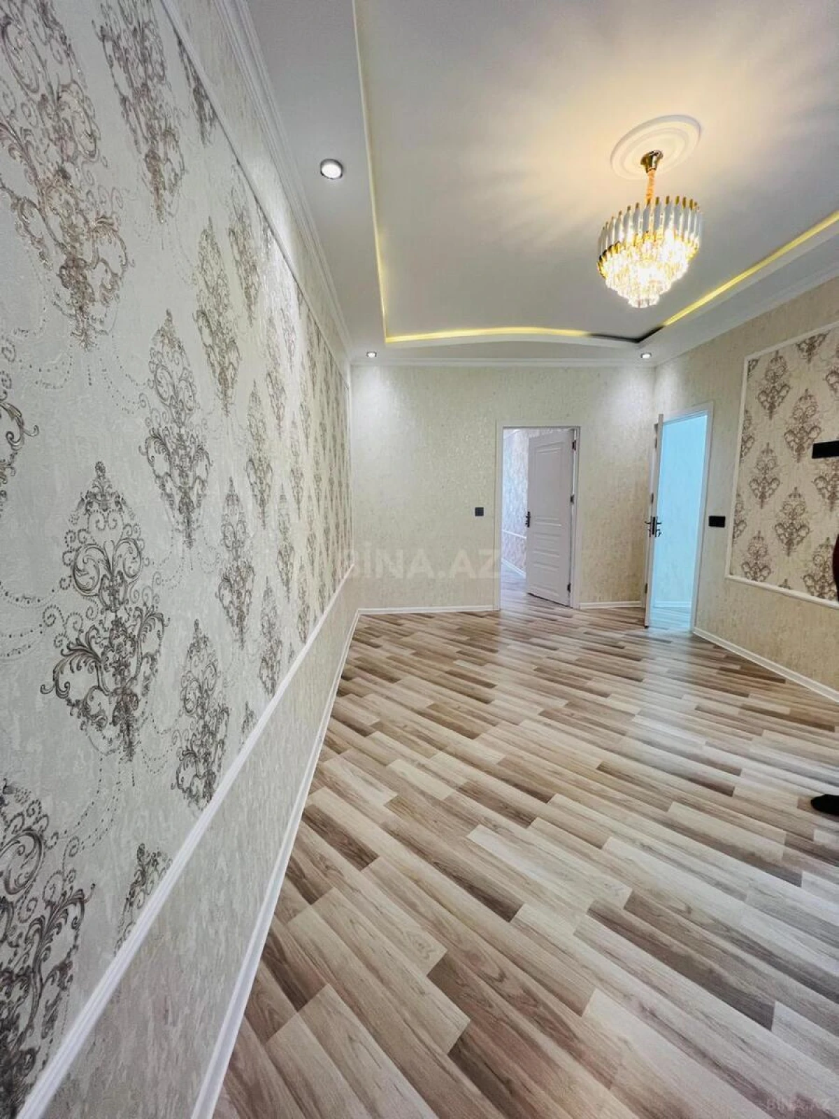 Satılır 2 otaqlı mənzil 55 m²