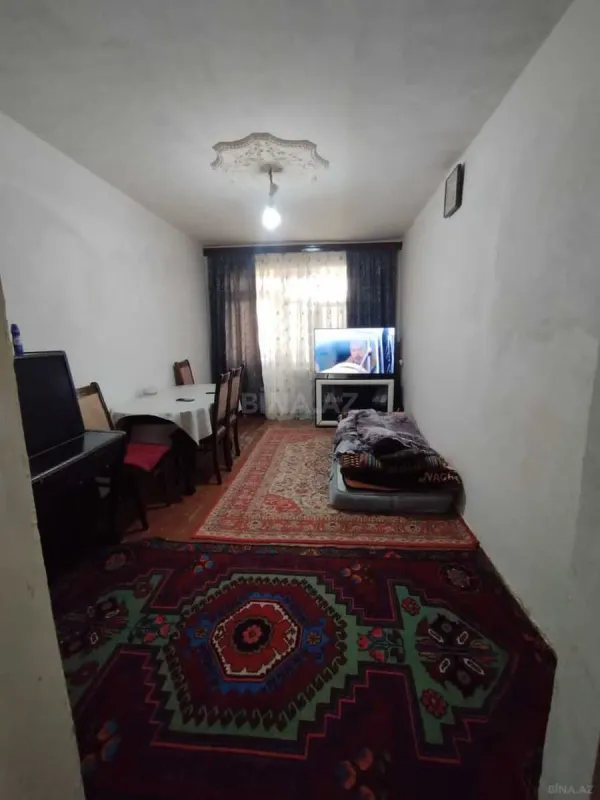 Satılır 2 otaqlı mənzil 48 m²