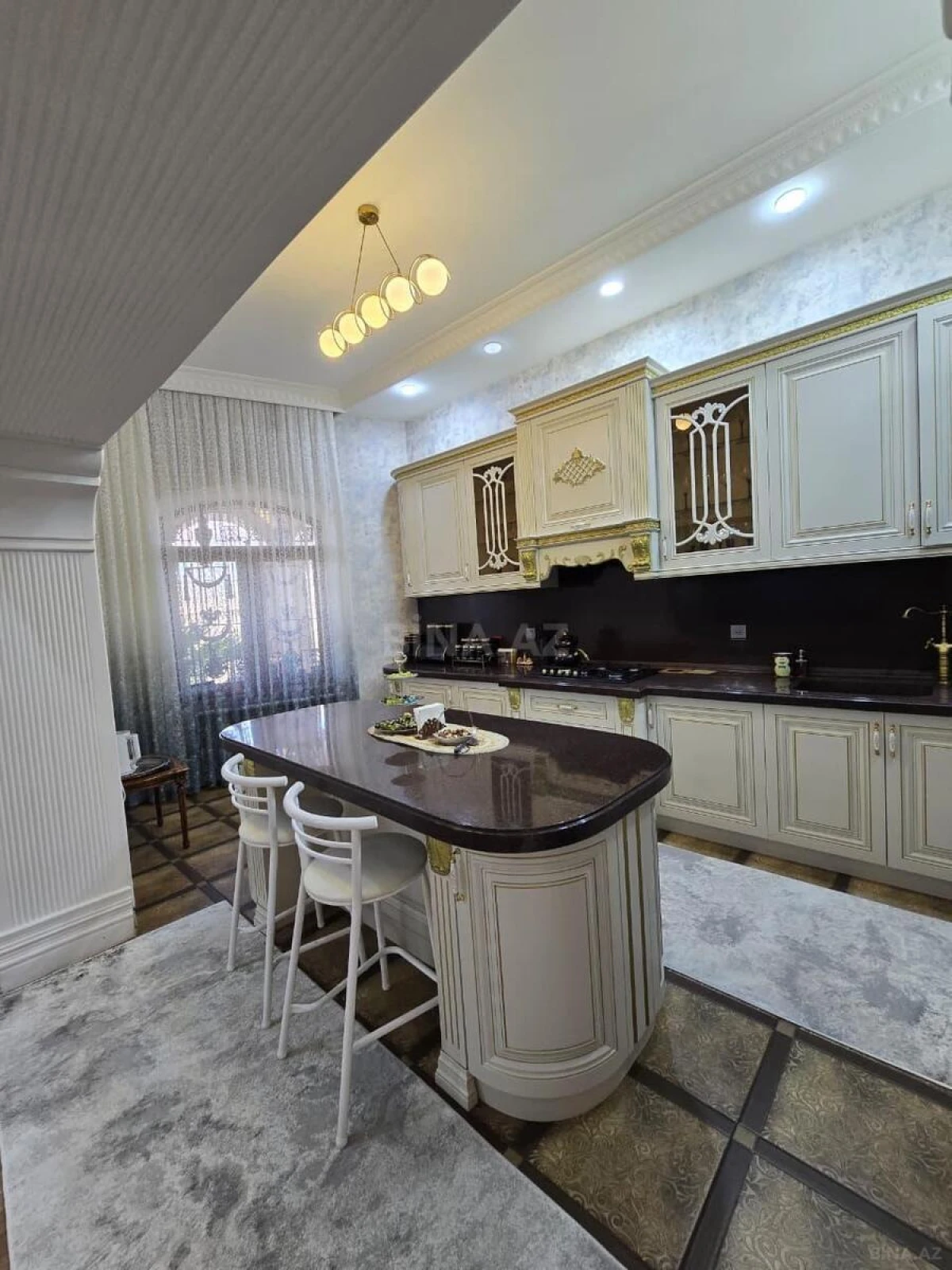 Satılır 4 otaqlı həyət evi 150 m²