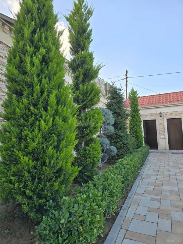 Satılır 4 otaqlı həyət evi 150 m²