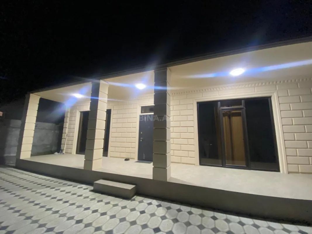 Satılır 3 otaqlı həyət evi 132 m²