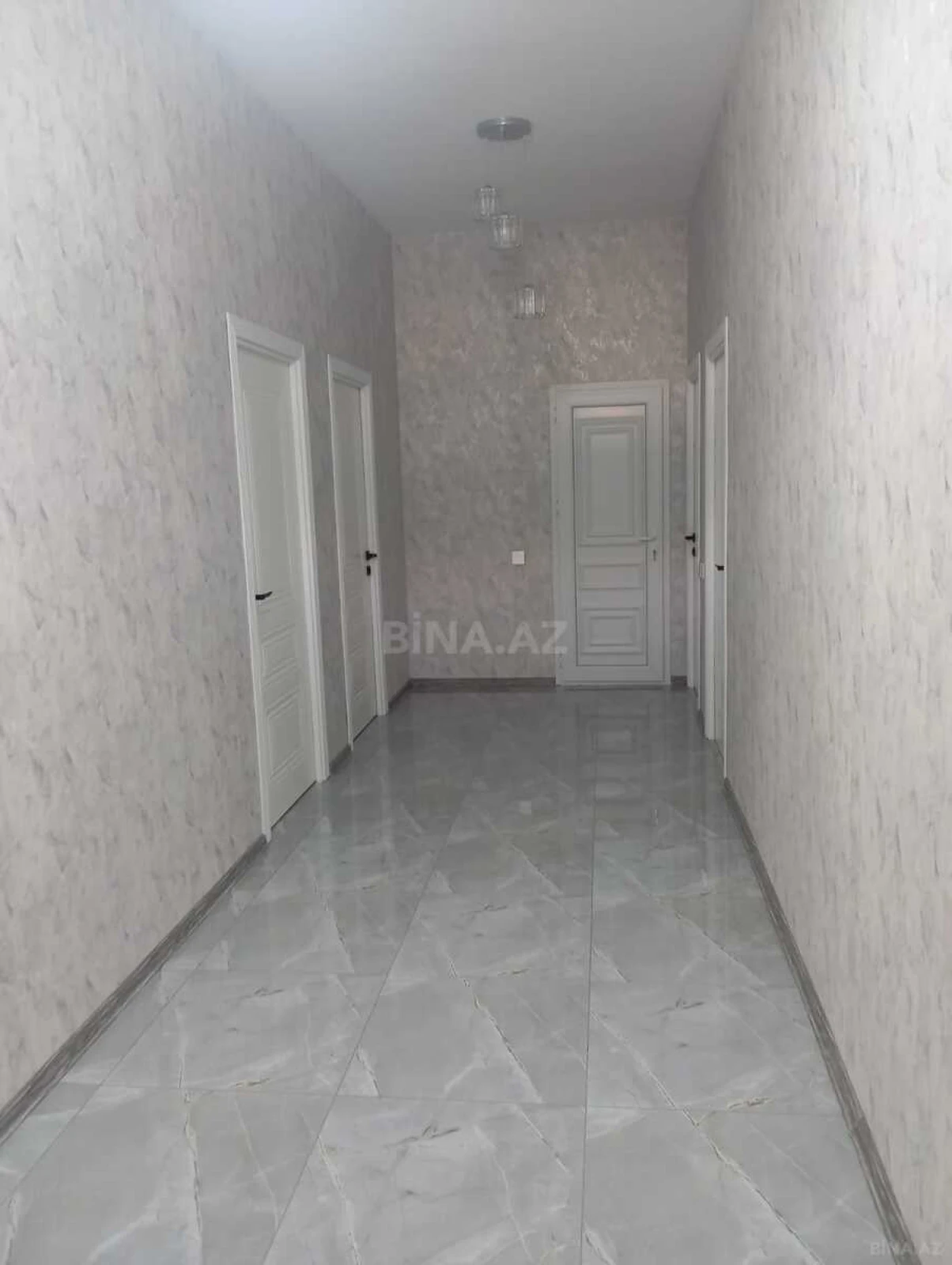 Satılır 3 otaqlı həyət evi 132 m²