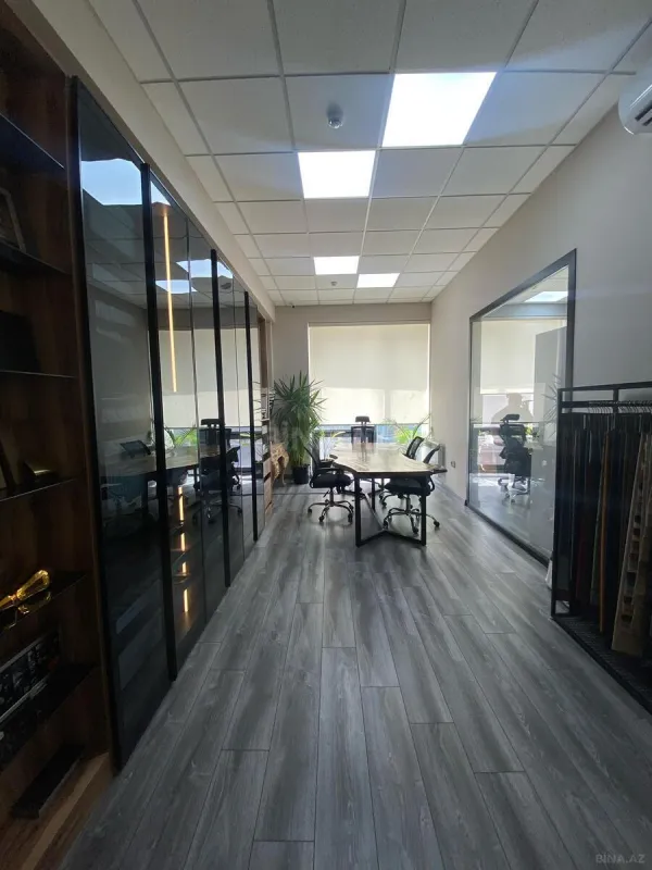 Kirayə verilir 2 otaqlı ofis 62 m²