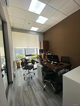 Kirayə verilir 2 otaqlı ofis 62 m²