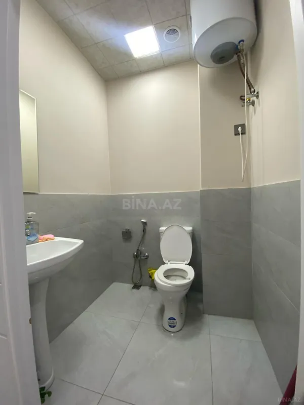 Kirayə verilir 2 otaqlı ofis 62 m²