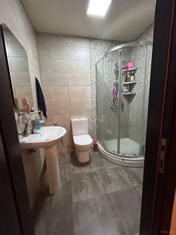 Satılır 2 otaqlı mənzil 44 m²