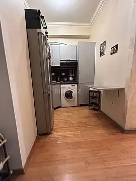 Satılır 2 otaqlı mənzil 44 m²