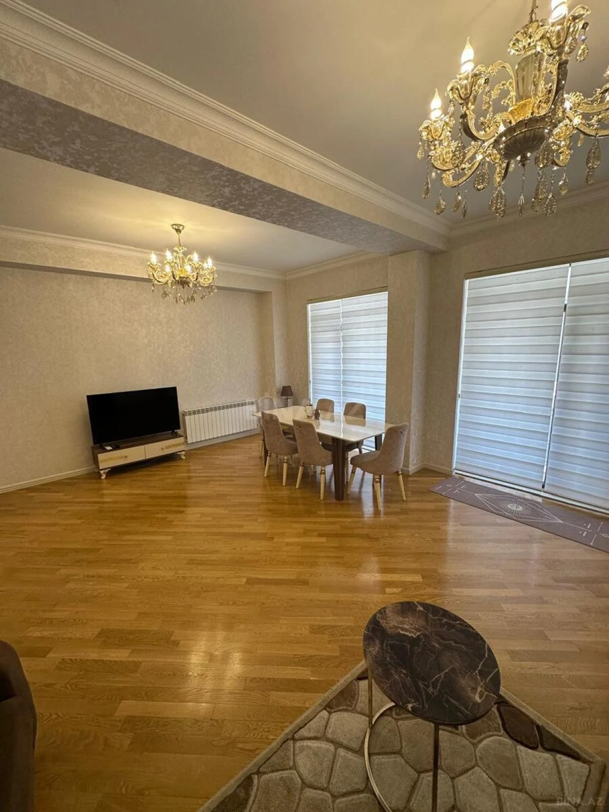Kirayə verilir 3 otaqlı mənzil 130 m²