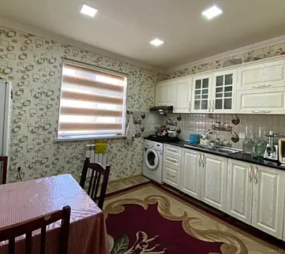 Satılır 4 otaqlı həyət evi 120 m²