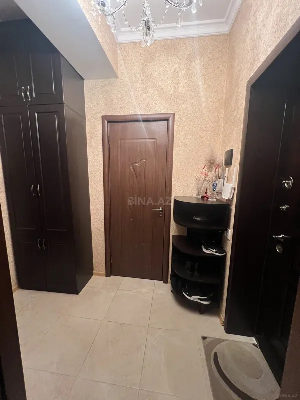 Satılır 2 otaqlı mənzil 69 m²
