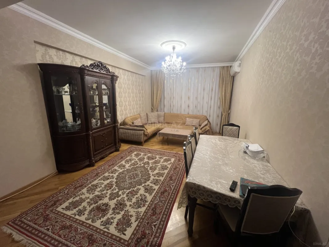 Satılır 2 otaqlı mənzil 69 m²