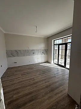 Satılır 4 otaqlı həyət evi 145 m²