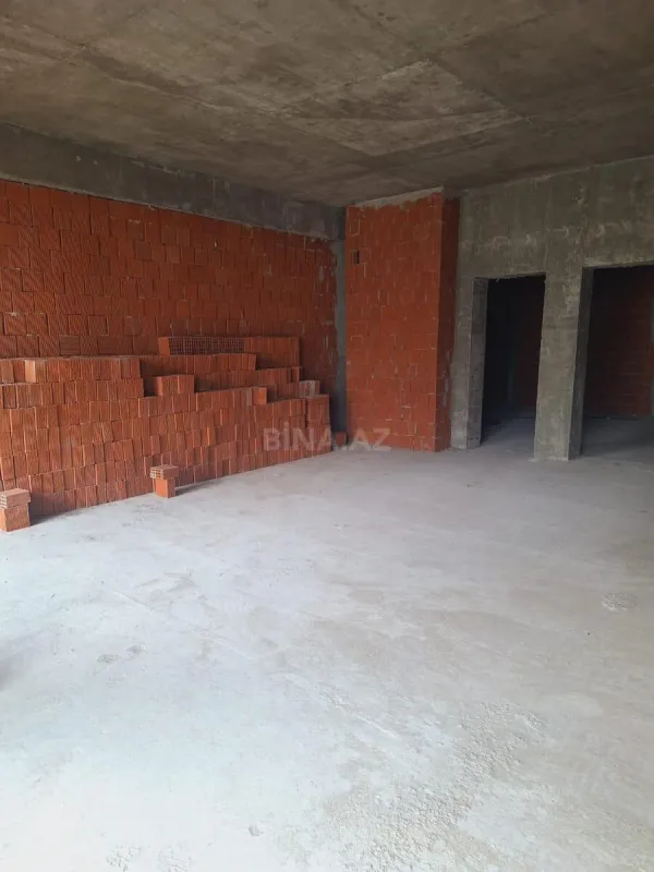 Satılır 2 otaqlı mənzil 79.3 m²