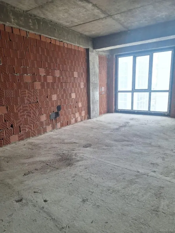 Satılır 2 otaqlı mənzil 79.3 m²