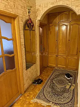 Satılır 4 otaqlı mənzil 95 m²