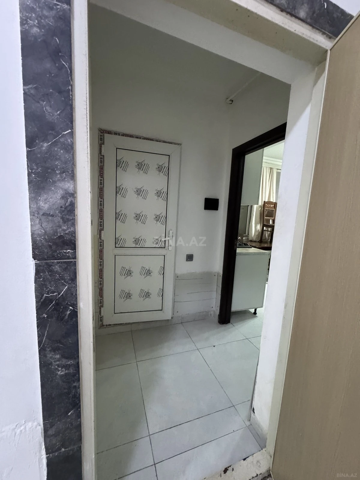 Kirayə verilir 2 otaqlı mənzil 35 m²