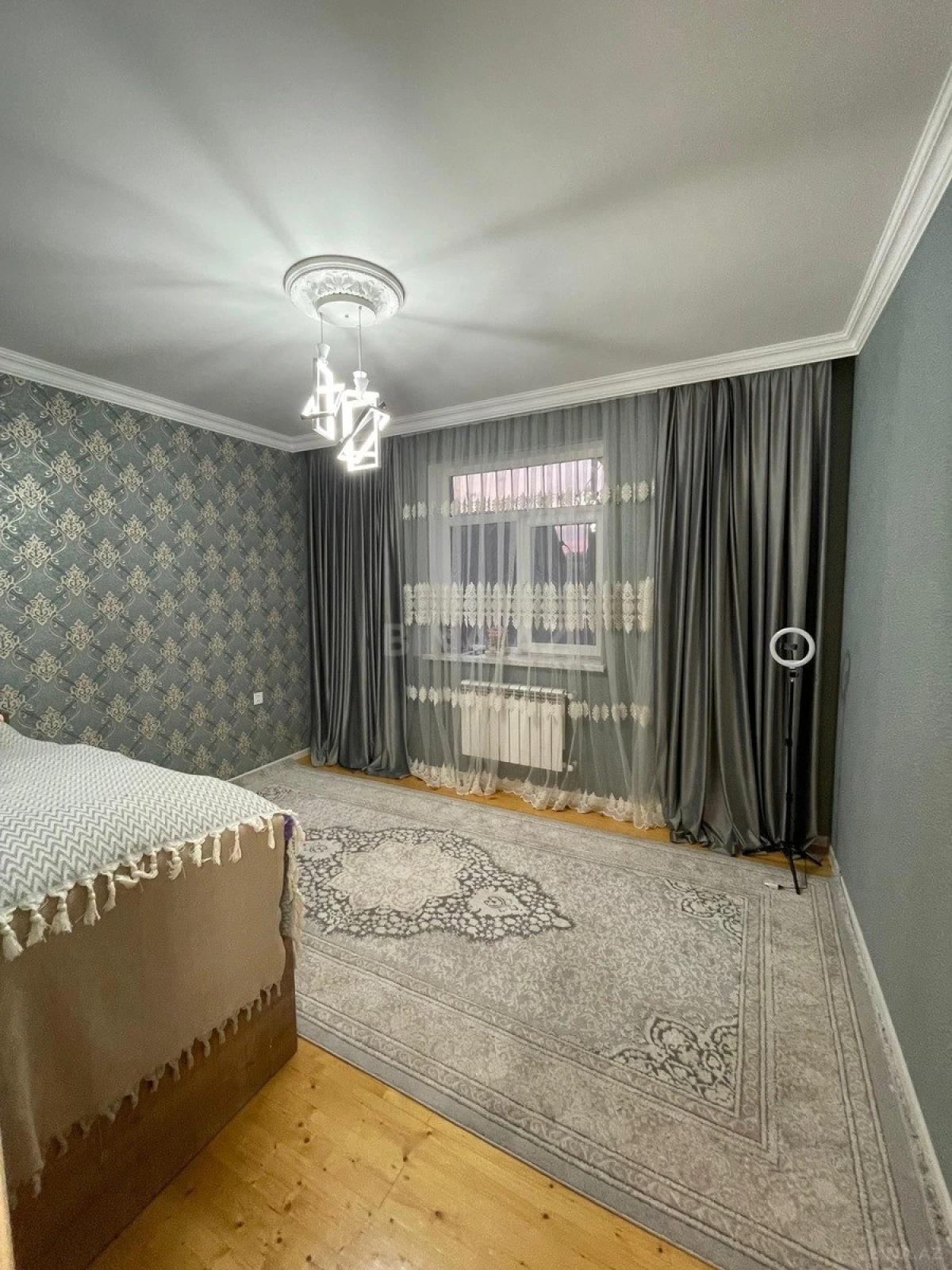 Satılır 5 otaqlı həyət evi 150 m²