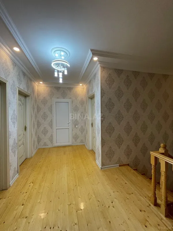 Satılır 5 otaqlı həyət evi 150 m²