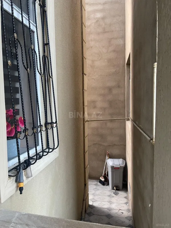 Satılır 5 otaqlı həyət evi 150 m²