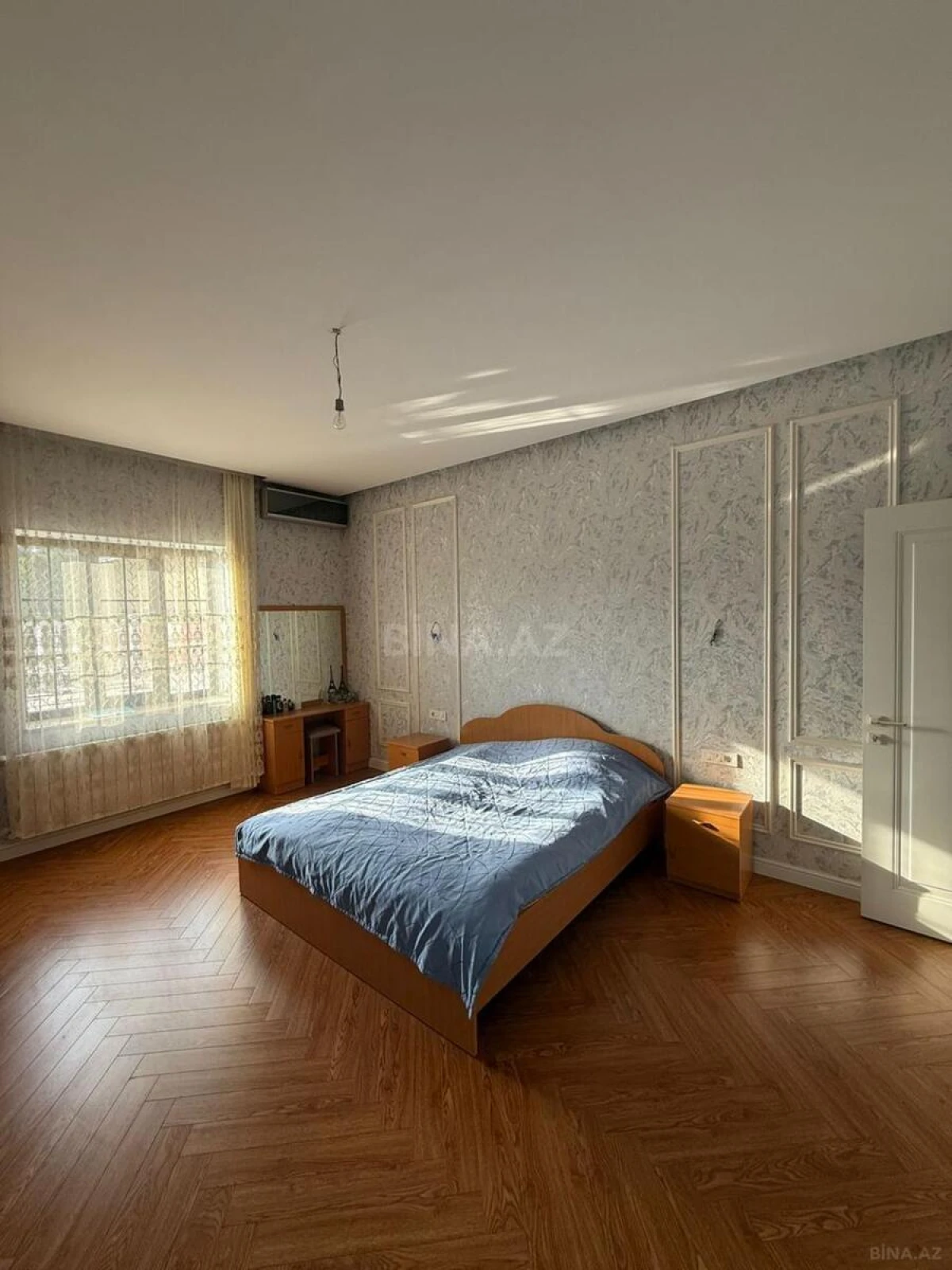 Kirayə verilir 5 otaqlı həyət evi 250 m²