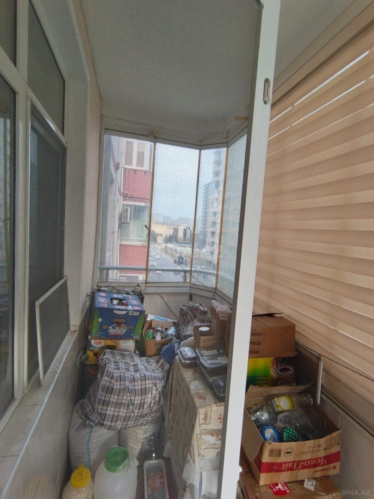 Satılır 4 otaqlı mənzil 171 m²