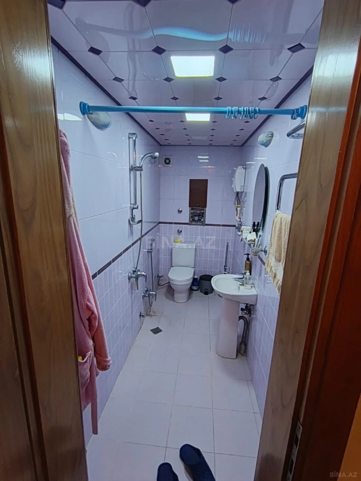 Satılır 4 otaqlı mənzil 171 m²