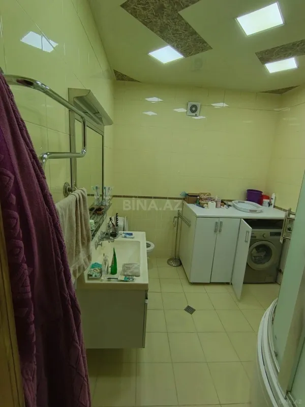 Satılır 4 otaqlı mənzil 171 m²