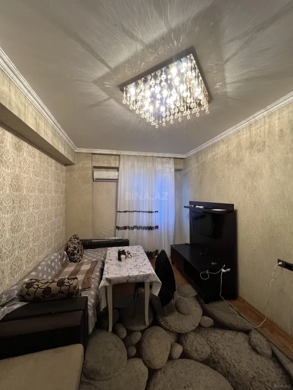Satılır 2 otaqlı mənzil 52 m²