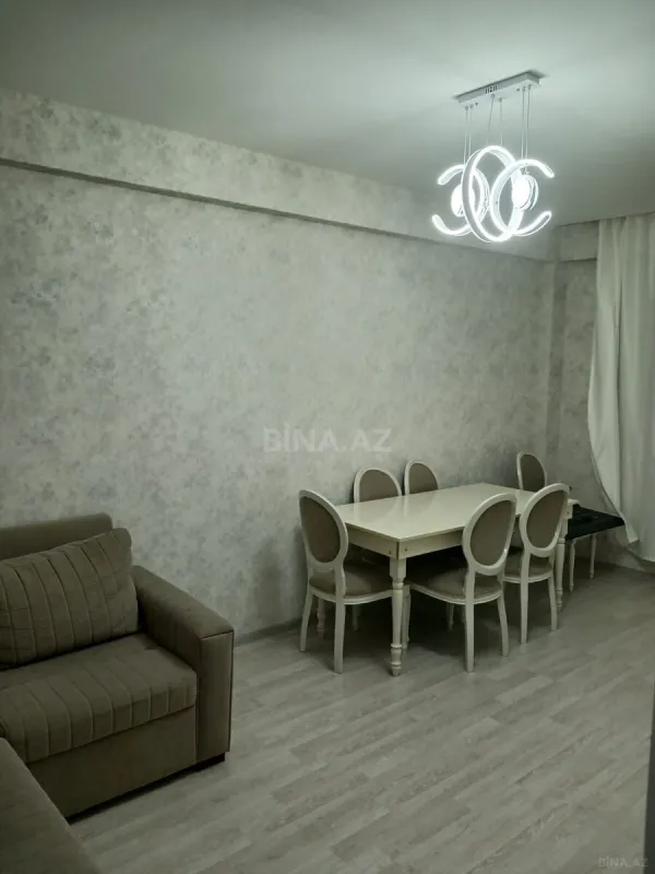 Kirayə verilir 2 otaqlı mənzil 40 m²